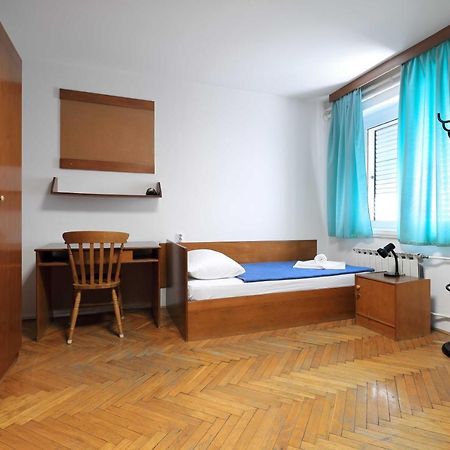 Rooms Studentsko Naselje Ivan Goran Kovacic Rijeka Exterior foto