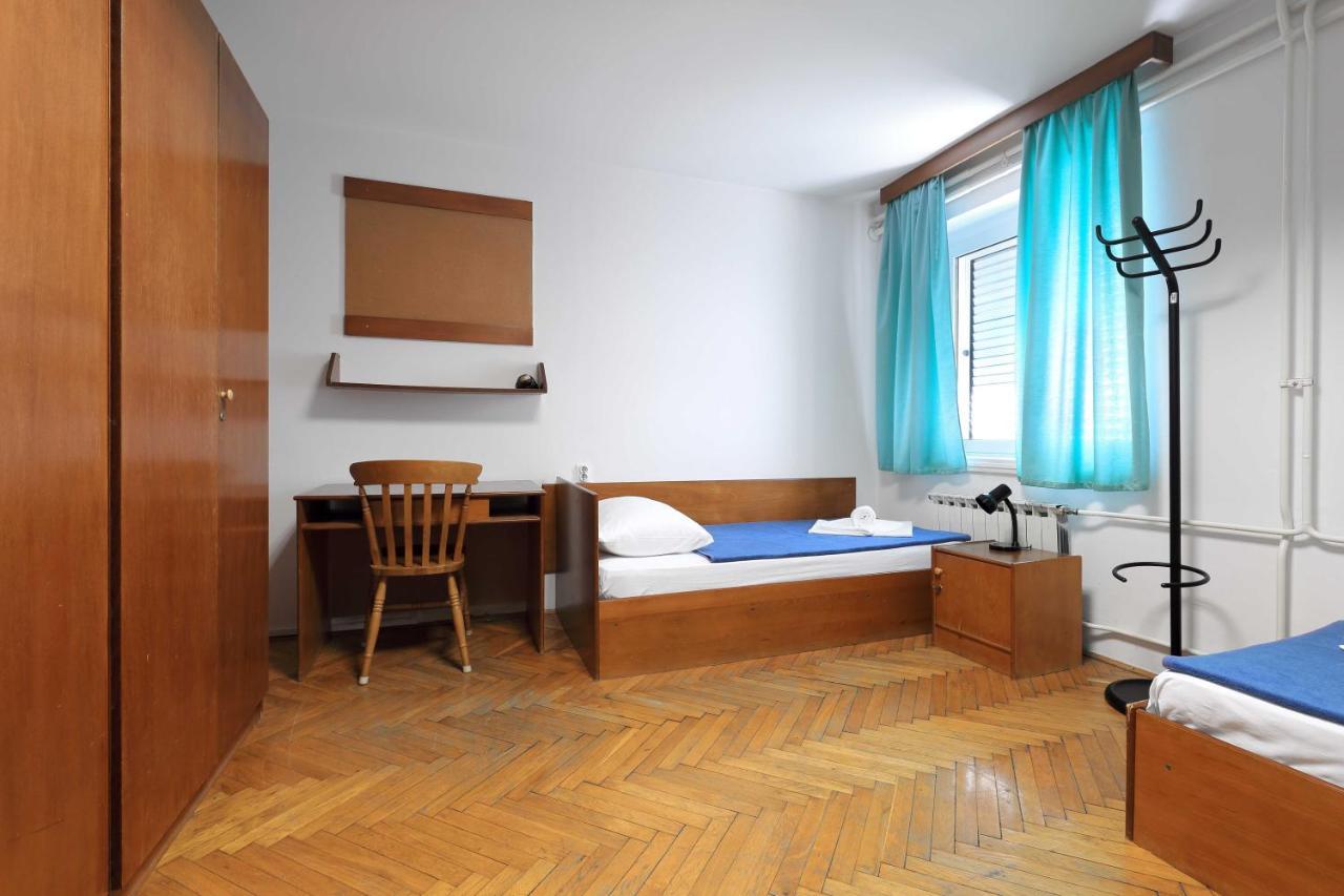 Rooms Studentsko Naselje Ivan Goran Kovacic Rijeka Exterior foto