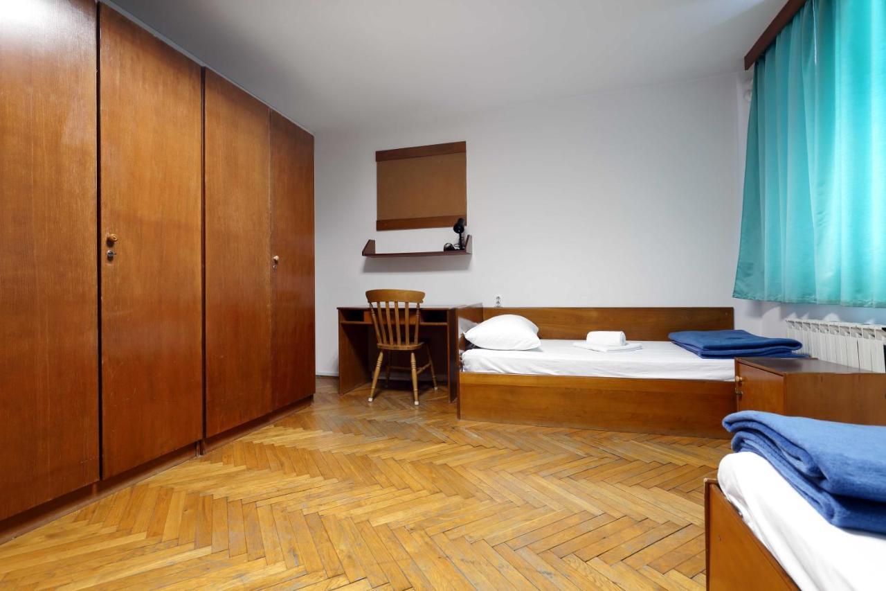 Rooms Studentsko Naselje Ivan Goran Kovacic Rijeka Exterior foto