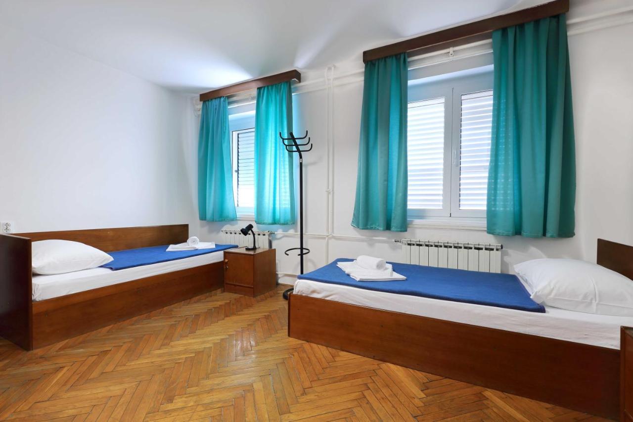 Rooms Studentsko Naselje Ivan Goran Kovacic Rijeka Exterior foto